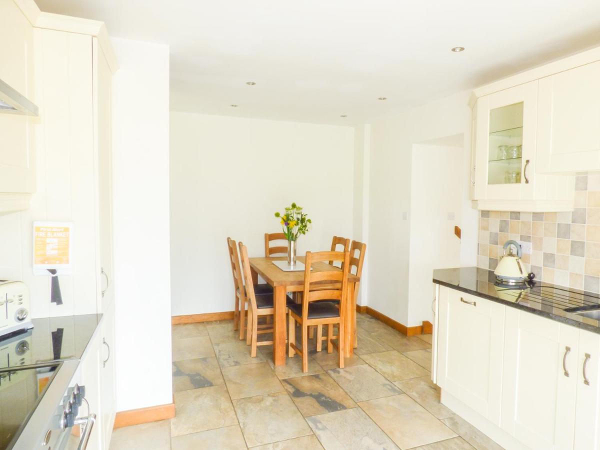 Ghyll Bank Byre Villa Стейвли Екстериор снимка